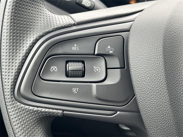 new 2025 Buick Envista car, priced at $24,990