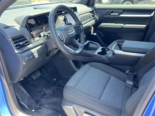 new 2025 GMC Terrain car, priced at $30,094