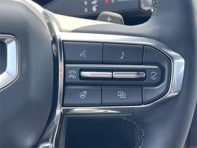 new 2025 GMC Acadia car, priced at $37,897