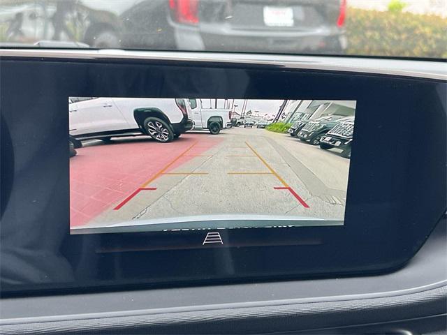 new 2025 Buick Envista car, priced at $22,287