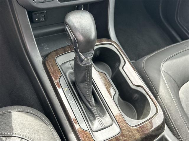 used 2022 GMC Canyon car, priced at $30,155