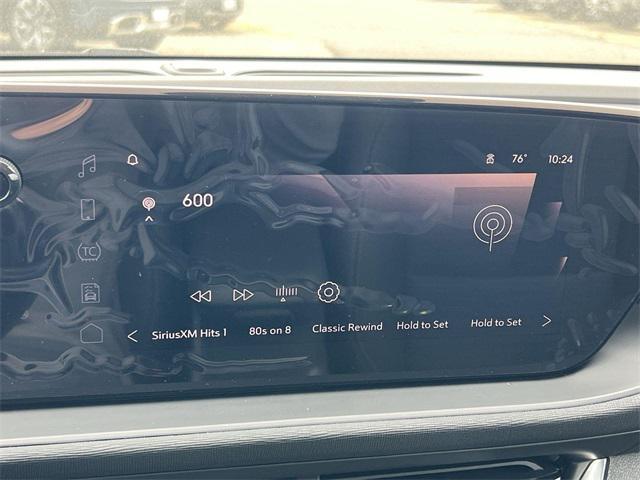 new 2025 Buick Envista car, priced at $25,452