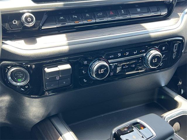 new 2025 GMC Sierra 1500 car, priced at $50,047