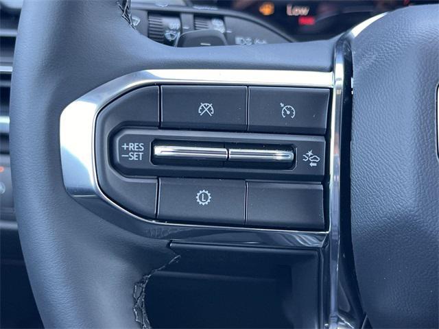 new 2025 GMC Acadia car, priced at $46,594