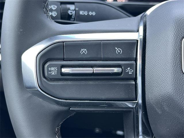 new 2025 GMC Canyon car, priced at $42,275