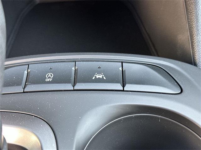 new 2025 Buick Envista car, priced at $22,201