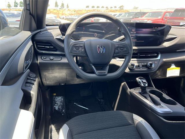 new 2025 Buick Envista car, priced at $22,201