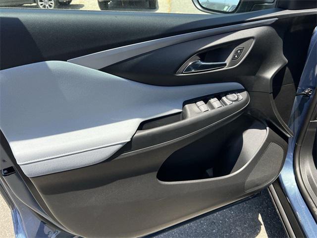 new 2025 Buick Envista car, priced at $22,201