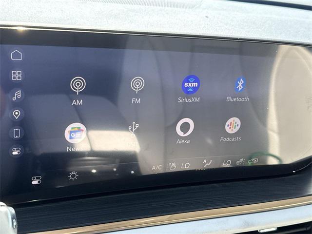 new 2025 Buick Envision car, priced at $45,334