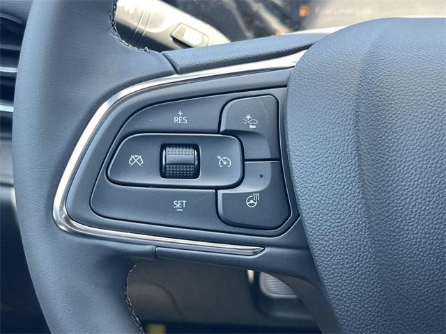 new 2025 Buick Envista car, priced at $26,370