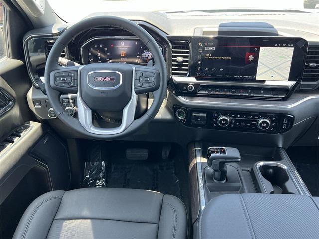 new 2025 GMC Sierra 1500 car, priced at $58,039