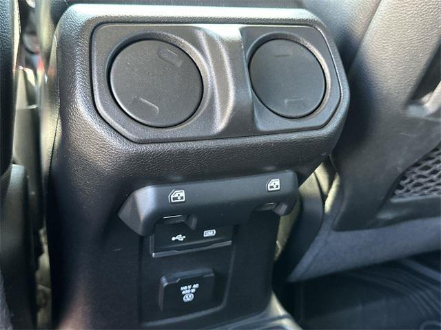 used 2020 Jeep Gladiator car, priced at $33,226