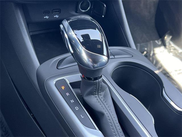 new 2025 Buick Envista car, priced at $22,788