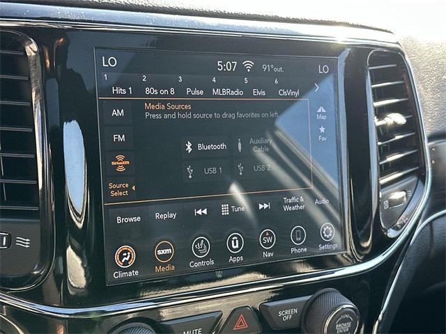 used 2020 Jeep Grand Cherokee car, priced at $21,244