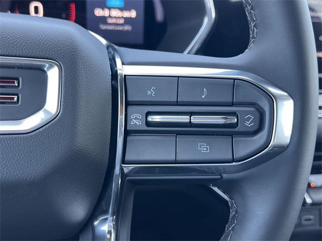new 2025 GMC Canyon car, priced at $40,776
