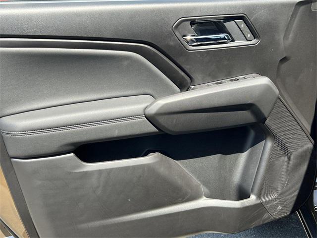 new 2025 GMC Canyon car, priced at $40,776
