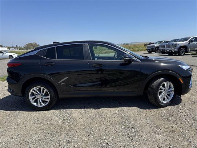 new 2025 Buick Envista car, priced at $22,886