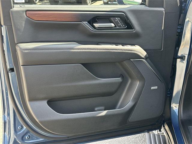 new 2026 GMC Yukon XL car, priced at $100,765