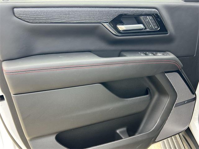 new 2025 GMC Yukon car, priced at $93,427