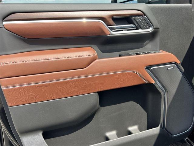new 2025 GMC Sierra 2500 car, priced at $96,655