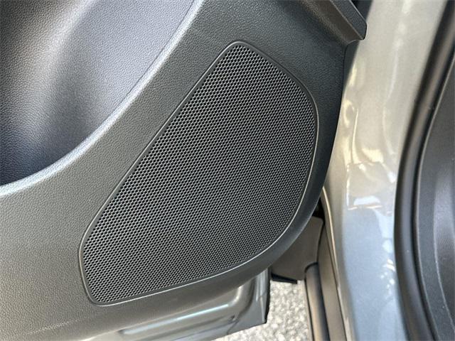 new 2025 Buick Envista car, priced at $22,201
