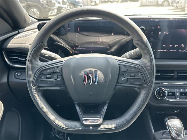 new 2025 Buick Envista car, priced at $22,201