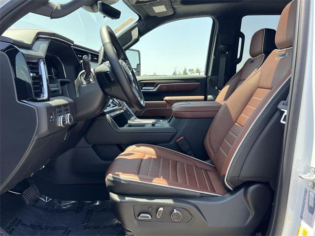 new 2025 GMC Sierra 2500 car, priced at $91,976