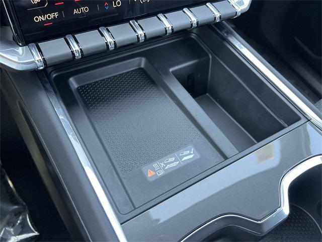 new 2025 GMC Acadia car, priced at $43,182