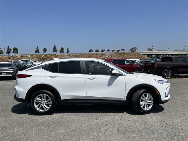 new 2025 Buick Envista car, priced at $24,990