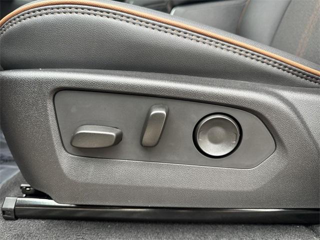 new 2025 GMC Canyon car, priced at $53,239