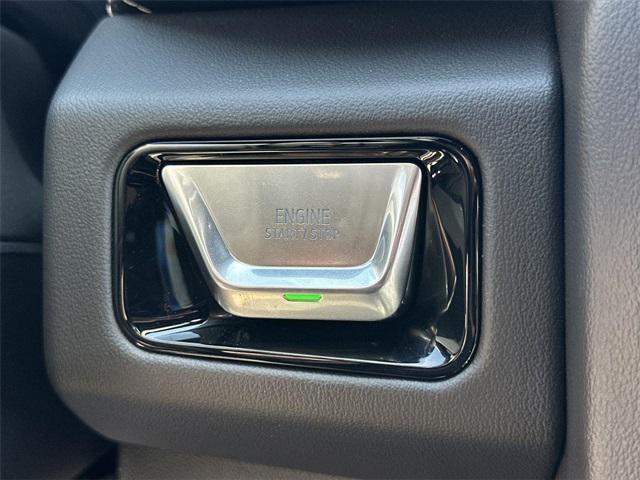 used 2025 GMC Yukon car, priced at $69,936