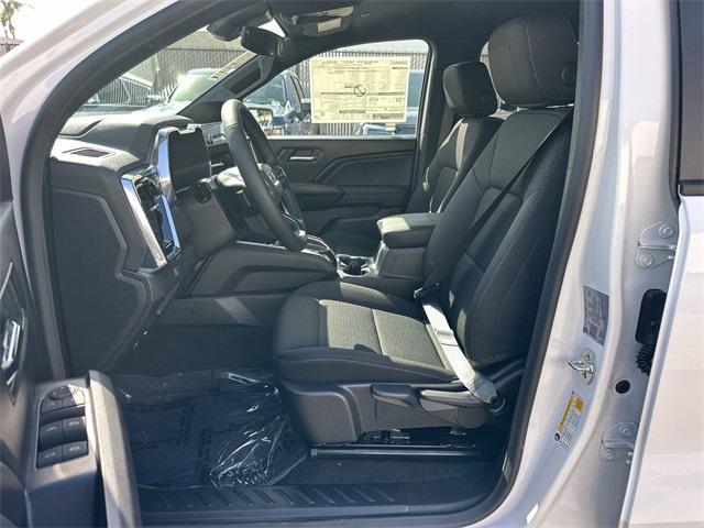 new 2025 GMC Canyon car, priced at $40,095