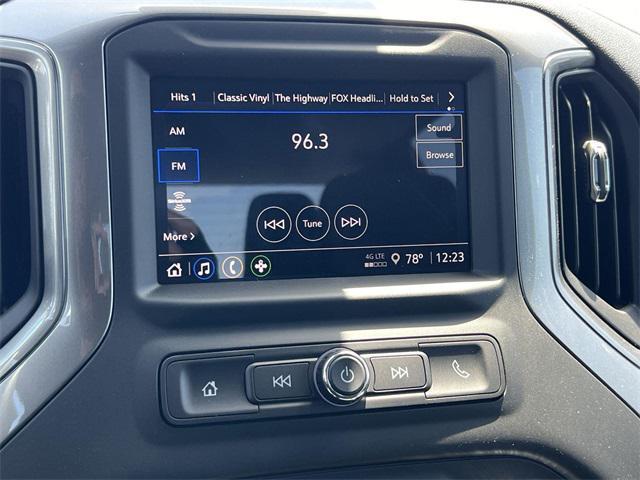 new 2025 GMC Sierra 1500 car, priced at $37,914
