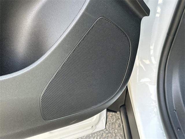 new 2025 Buick Envista car, priced at $24,990