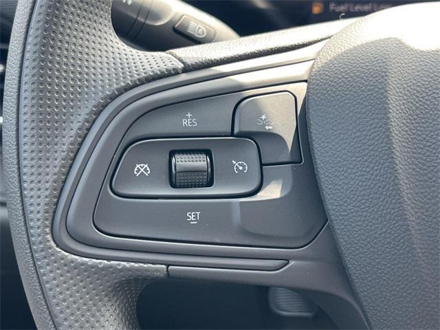 new 2025 Buick Envista car, priced at $22,201