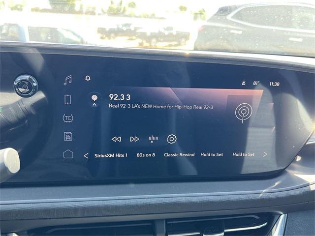 new 2025 Buick Envista car, priced at $22,282