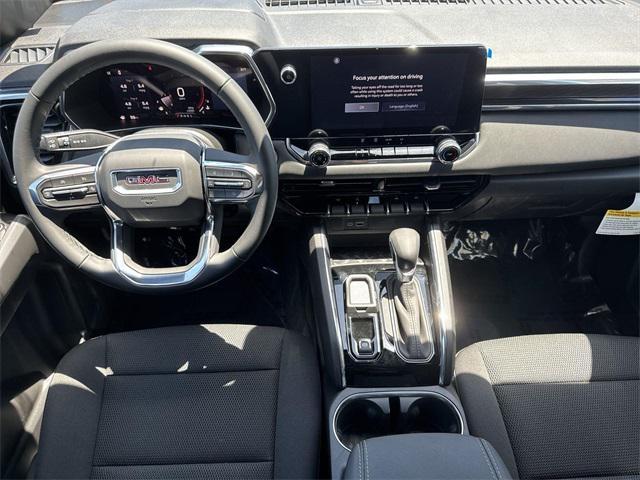 new 2025 GMC Canyon car, priced at $38,061