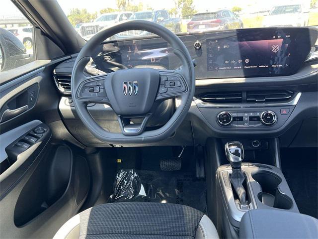 new 2025 Buick Envista car, priced at $22,886