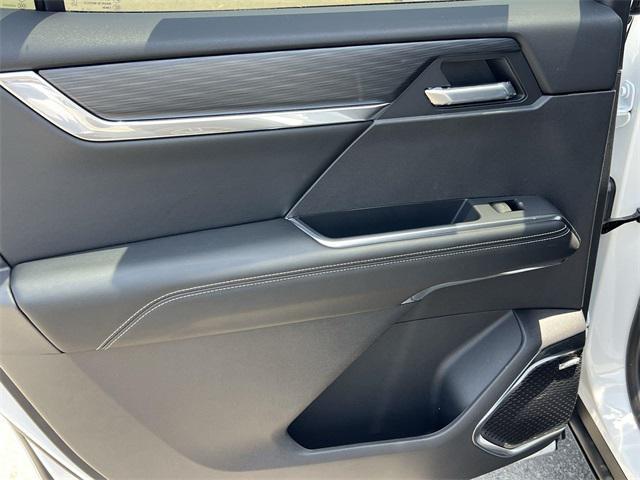 new 2025 GMC Acadia car, priced at $43,501