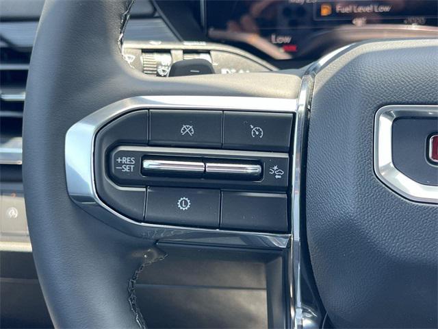 new 2025 GMC Acadia car, priced at $43,501