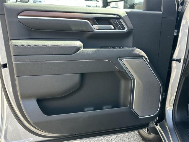 new 2025 GMC Sierra 2500 car, priced at $87,955