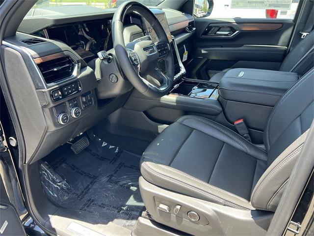 new 2025 GMC Yukon car, priced at $88,592