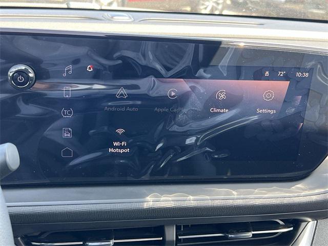 new 2025 Buick Envista car, priced at $22,717