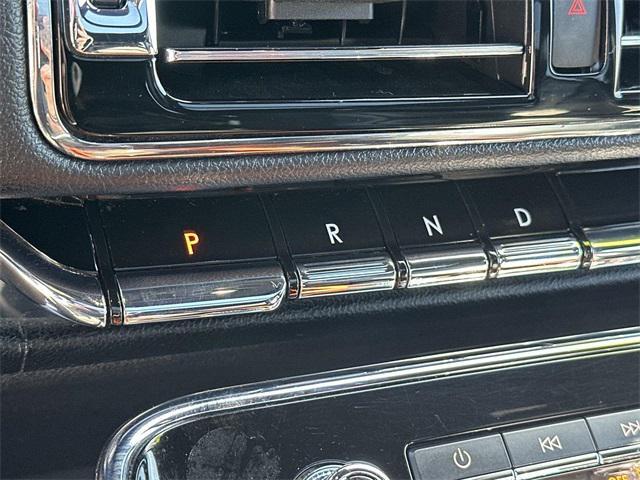 used 2021 Lincoln Navigator car, priced at $44,953