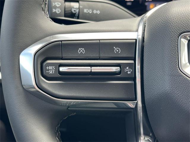 new 2025 GMC Canyon car, priced at $42,525