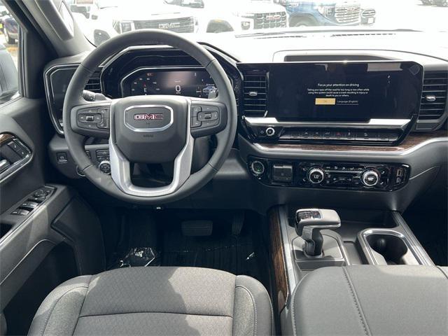 new 2025 GMC Sierra 1500 car, priced at $58,931