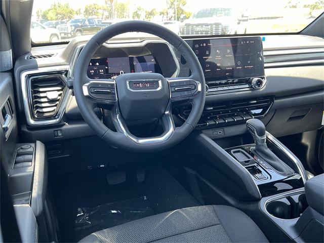 new 2025 GMC Canyon car, priced at $40,590