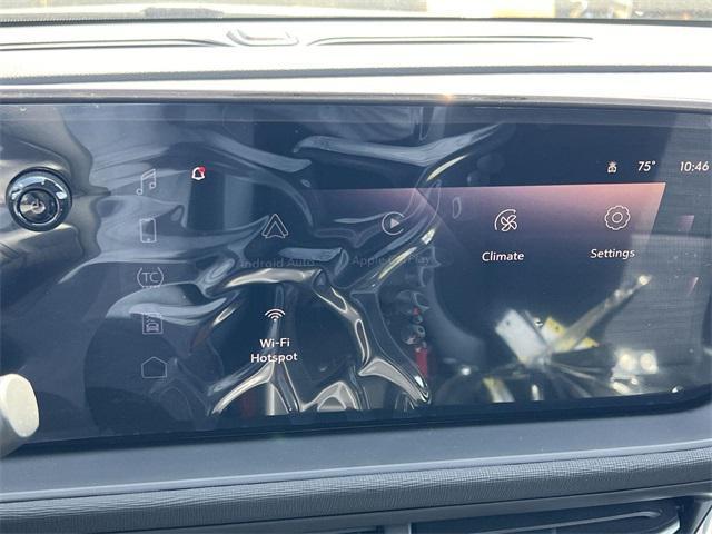new 2025 Buick Envista car, priced at $22,713