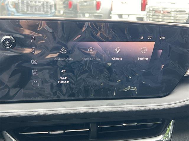 new 2025 Buick Envista car, priced at $25,452