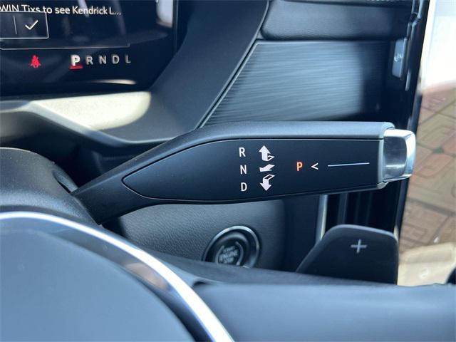 new 2025 GMC Acadia car, priced at $46,594